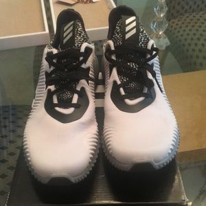 Adidas Sneakers (Speed Trainer 2)